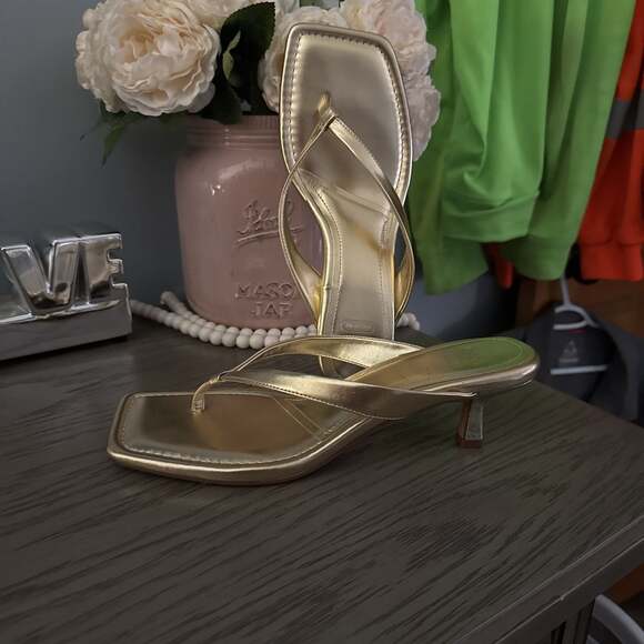 ASOS - Picture 2 of 6